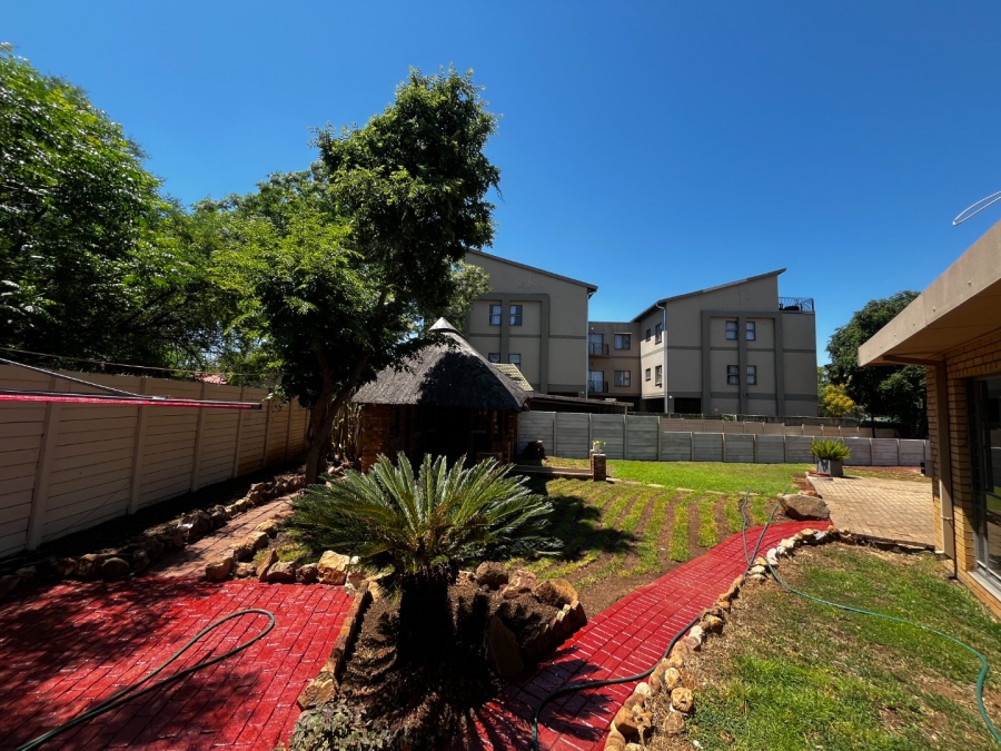 To Let 4 Bedroom Property for Rent in Schoemansville North West